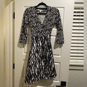 Diane Von Furstenberg -  Black and White Flare Wrap Dress - Size 0